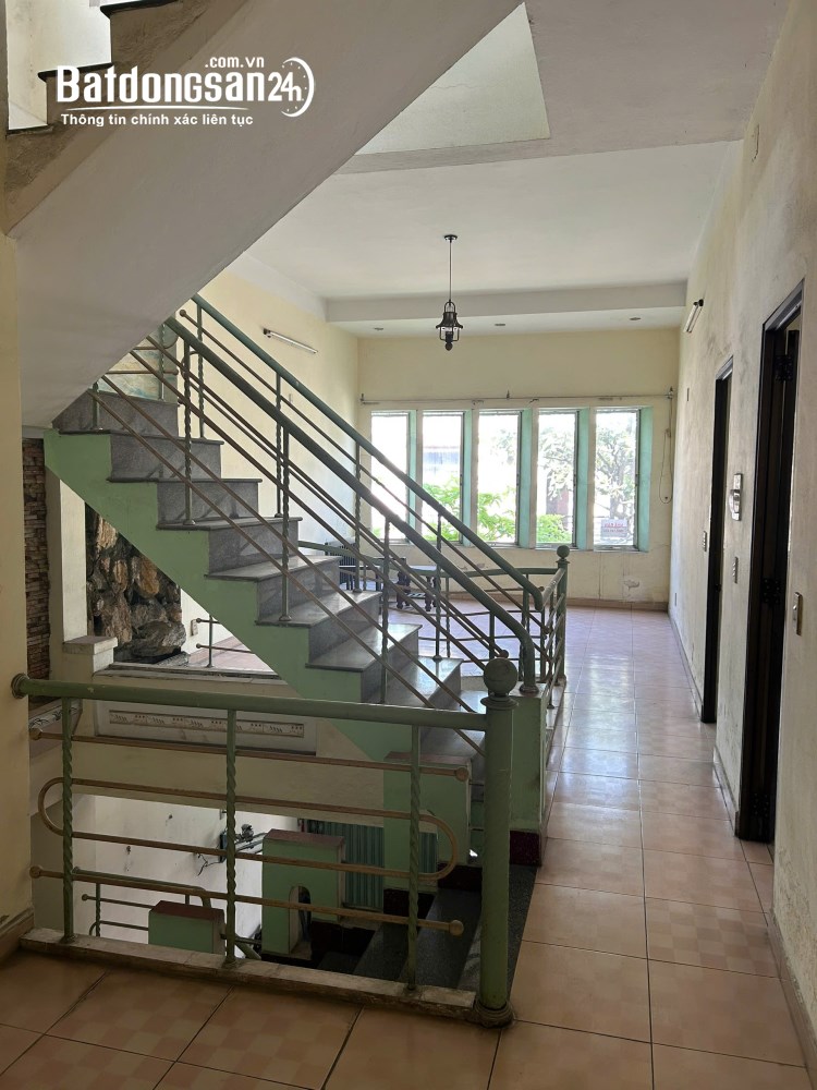 Nhà góc 2 mặt tiền đường Cô Bắc - Mạc Đĩnh Chi, Hải Châu, Đà Nẵng, 87m², giá trị kinh doanh cao.