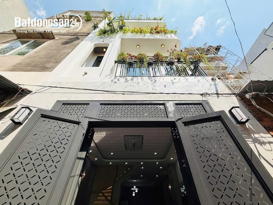 Bán nhà Đường Phạm Văn Bạch, Phường 15, Quận Tân Bình – 40m², 4 phòng ngủ.