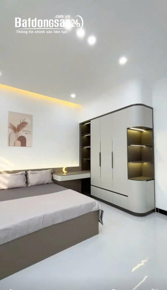 Bán nhà mới xây 1 trệt 2 lầu tại TP. Thủ Dầu Một – Giá chỉ 2,95 tỷ, sổ hồng sẵn.