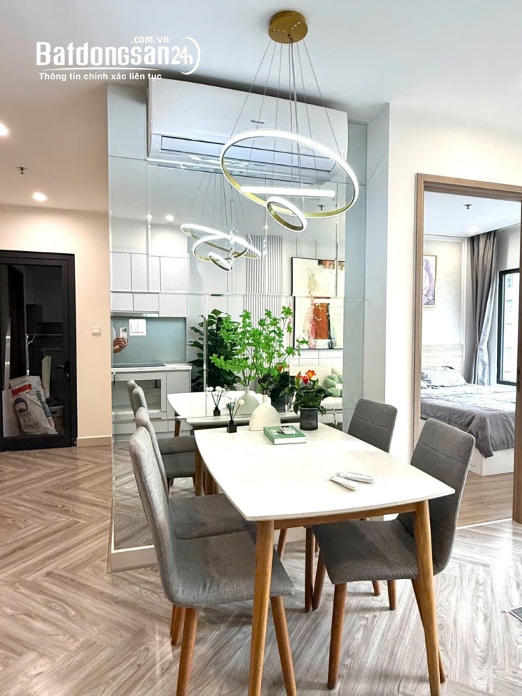 Bán căn 2N2WC tại Vinhomes Ocean Park 1 – Tầng cao, view thoáng, full đồ, giá siêu rẻ.