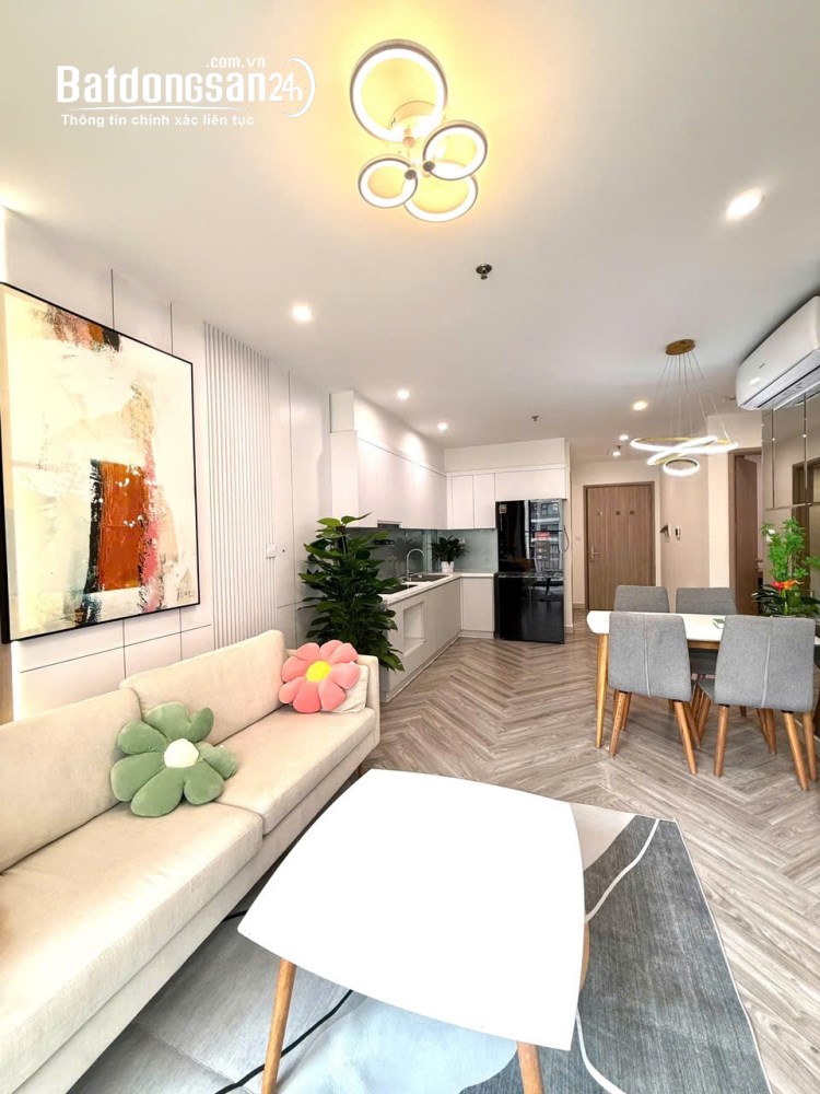 Bán căn 2N2WC tại Vinhomes Ocean Park 1 – Tầng cao, view thoáng, full đồ, giá siêu rẻ.