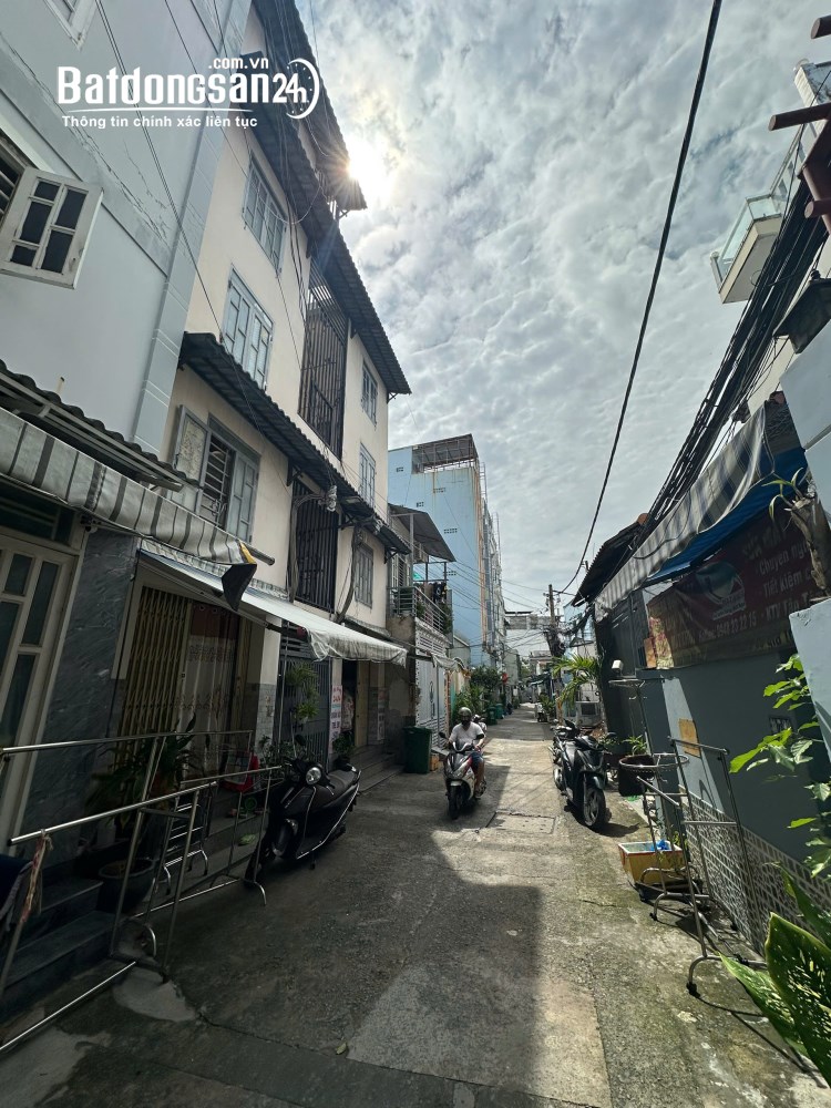 Bán tòa căn hộ dịch vụ 203m² tại hẻm xe hơi Lâm Văn Bền, Tân Kiểng, Quận 7 – Thu nhập 70 tr/th.
