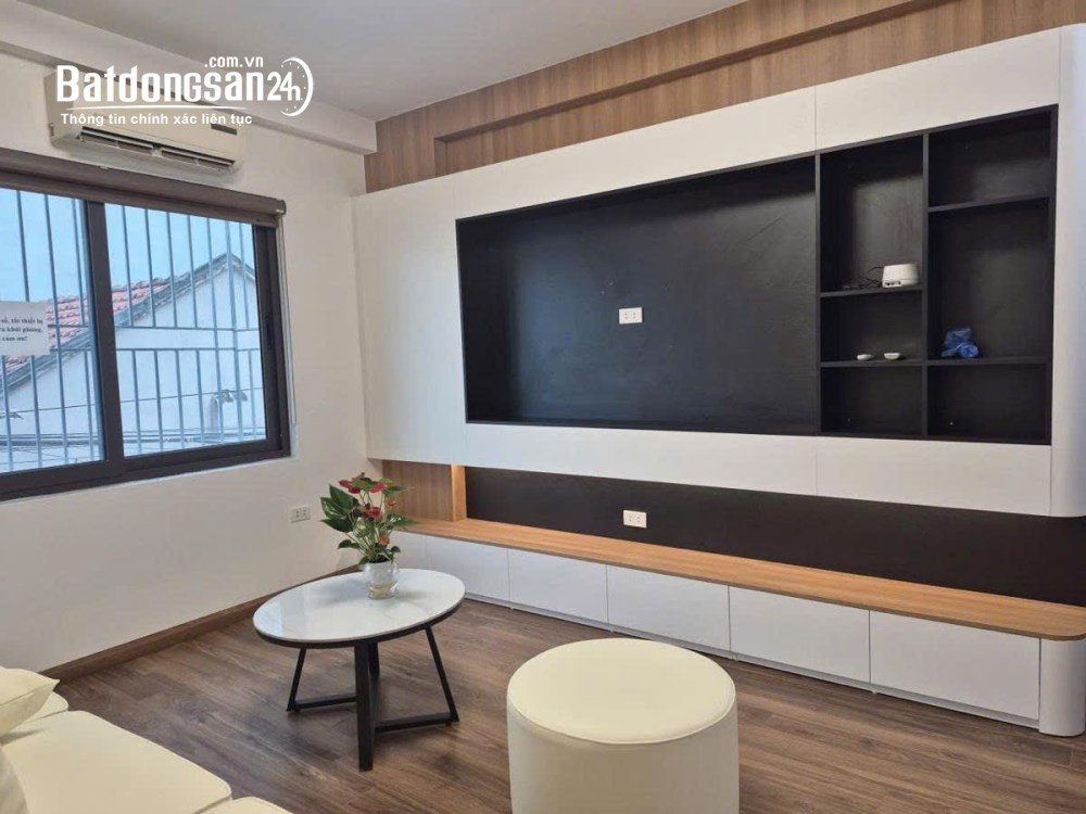Siêu phẩm 6 tầng thang máy tại Lai Xá, Hoài Đức – Gara ô tô, nội thất đầy đủ, giá tốt.