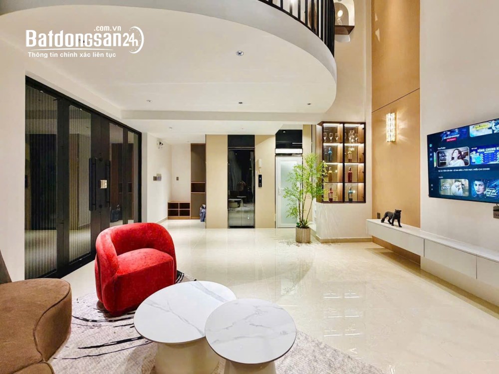 Bán nhà căn góc hẻm xe hơi thông, Phan Huy Ích, Gò Vấp – Thiết kế 5 tầng, nội thất hiện đại.