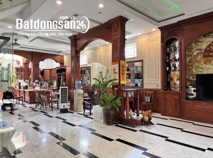 Bán nhà góc 2 mặt tiền hẻm 286 Lê Hồng Phong, Vũng Tàu, 64m2, giá 4.6 tỷ.