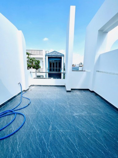  Bán nhà KDC Châu Long, Long Phước, Quận 9, 50m2, giá 4.1 tỷ, đường 9m, gần Vinhomes.
