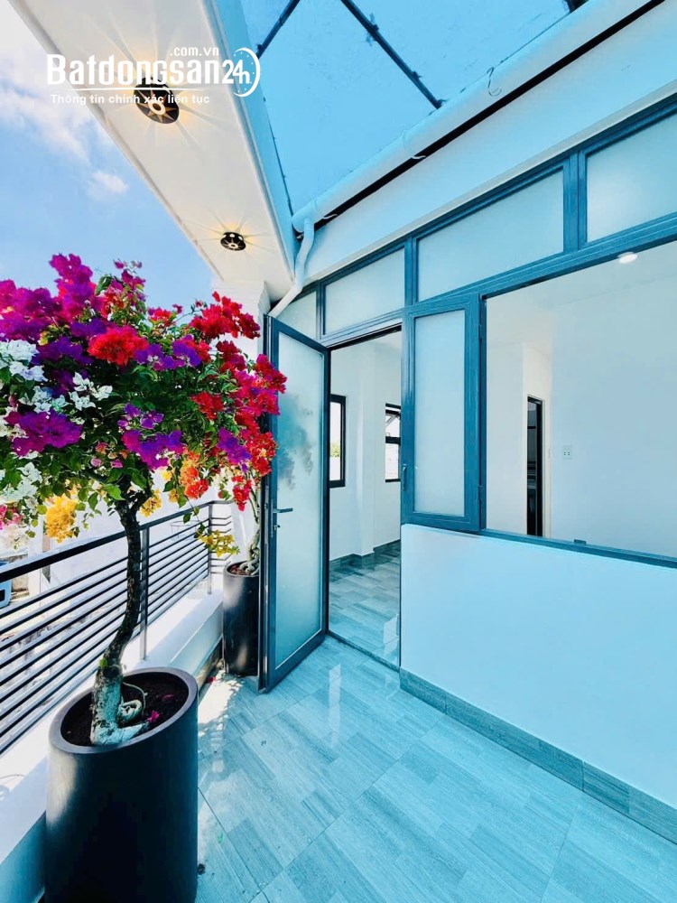 Bán nhà đường Thống Nhất, phường 15, Gò Vấp, 40m2, lô góc 2 mặt tiền, giá tốt.