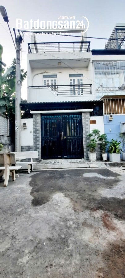 Bán nhà 3 tầng sân thượng tại phường Linh Xuân, Thủ Đức – 52.6m² – hướng Đông Nam.