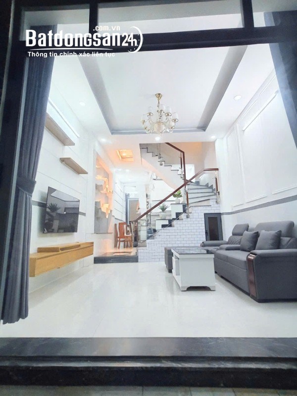 Bán nhà mới 4 tầng tại phường Linh Xuân, Thủ Đức – 57.3m² – full nội thất sang trọng.
