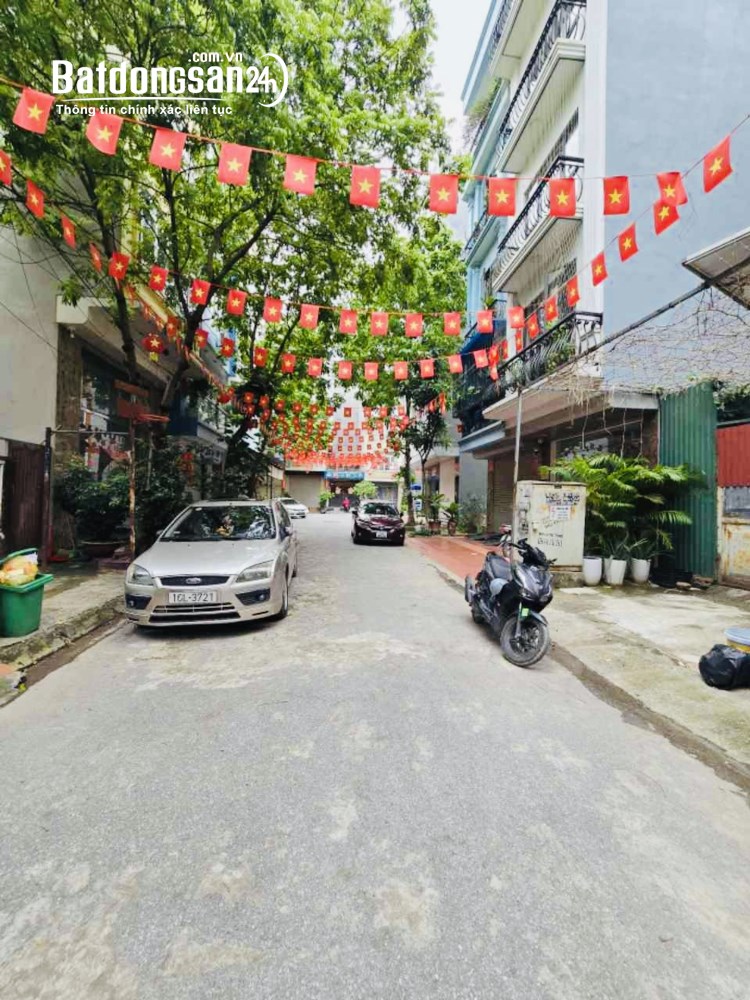 Nhà Vạn Phúc, Phường Hà Đông, TP Hà Nội, 5 tầng – 13.6 tỷ – ô tô tránh, tiện kinh doanh văn phòng.