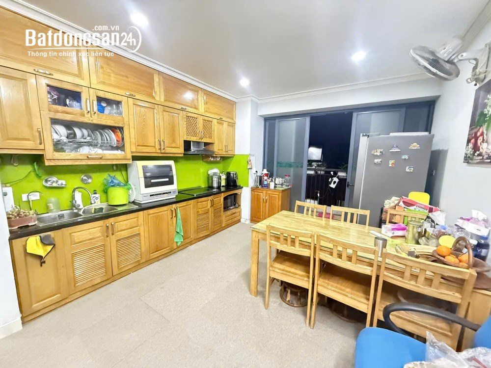 Bán căn hộ 90,9m² tại Meco Complex, ngõ 102 Trường Chinh, 2PN 2WC, sổ đỏ chính chủ, giá 8,x tỷ.