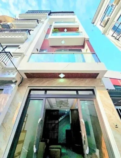 Bán nhà riêng tại Hoa Lâm, Việt Hưng, Long Biên – 36m2 – lô góc thoáng sáng – giá 9,7