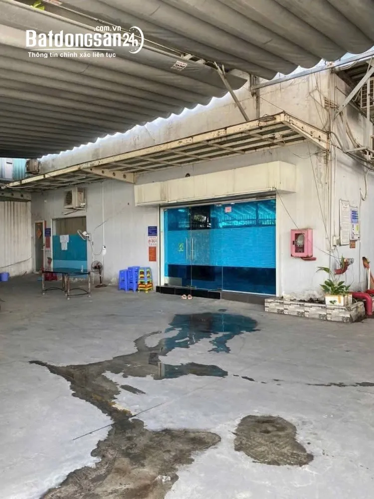 Cho thuê xưởng 2.500m2 tại Tân Thới Nhất, Quận 12 - Đường container.