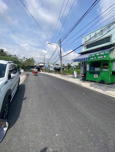  Bán đất mặt tiền kinh doanh đường số 8, Long Phước, Quận 9 – 77m2 – 4,6 tỷ.