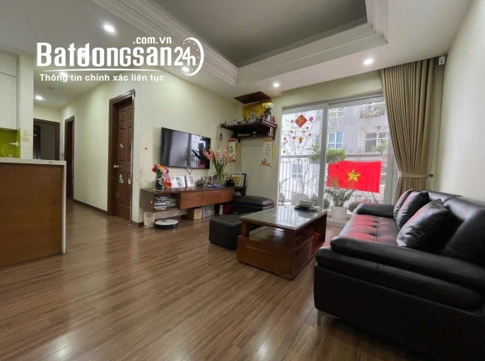 Căn góc chung cư Thông tấn xã, Hoàng Mai, 96m², 7.4 tỷ, 3PN, cạnh trường Ngôi Sao.