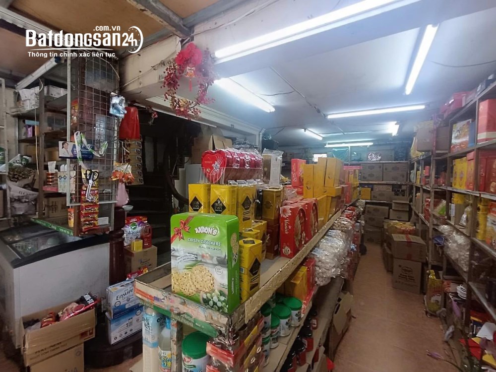 Bán nhà mặt phố Thái Thịnh, Đống Đa, 52m², 25.5 tỷ, 5 tầng, mặt tiền 5.2m, kinh doanh đắc địa.