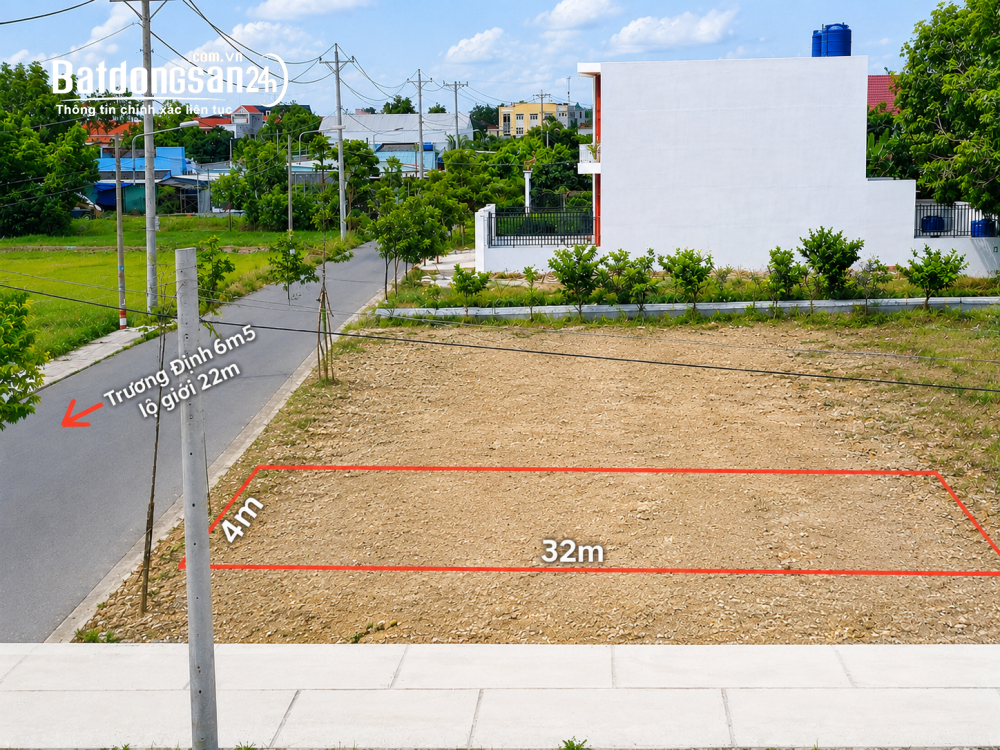 Bán đất thổ cư Cần Đước, 128m2 (4x32), đường 6m5, vị trí đón đầu lên phường, giá thương lượng.