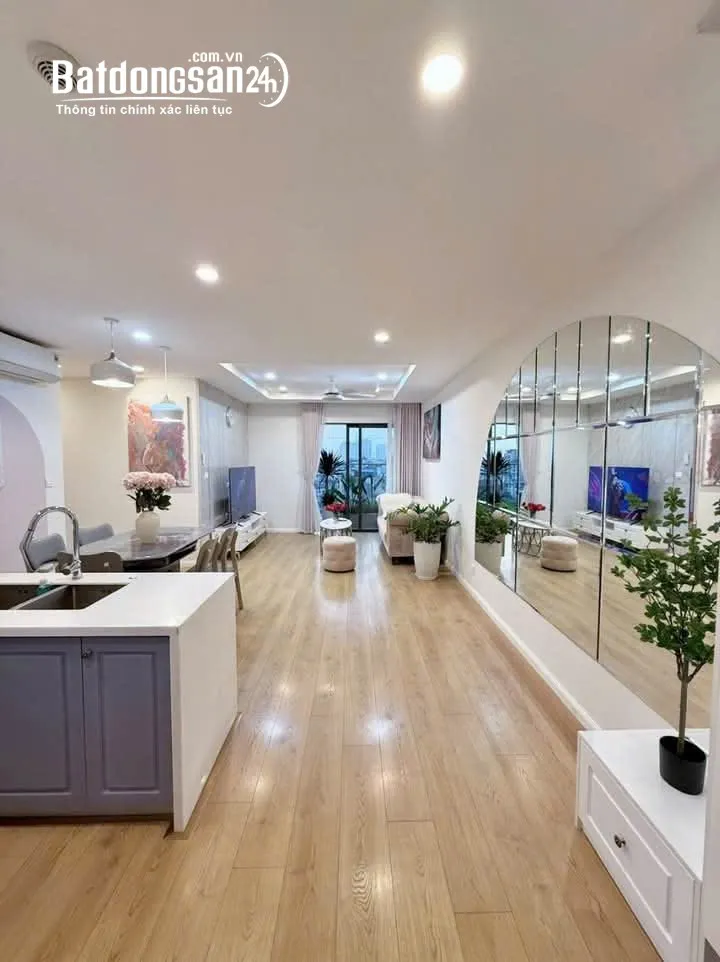 Bán nhanh căn hộ góc Eldorado Tân Hoàng Minh, Lạc Long Quân, Tây Hồ - Sổ đỏ sẵn.
