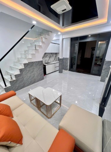 Nhà hẻm 98 Phạm Ngũ Lão, phường An Hòa, quận Ninh Kiều, Cần Thơ, 43m², giá 2.75 tỷ.