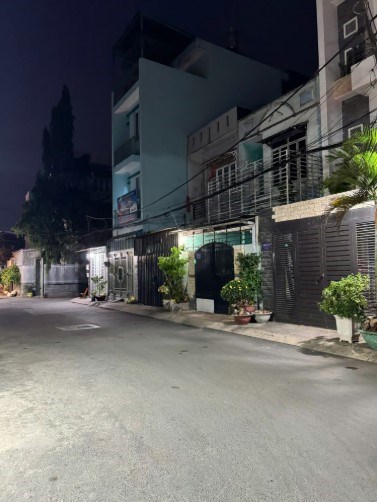 Bán nhà riêng 2 tầng hẻm đường Lê Đức Thọ, Phường 13, Quận Gò Vấp, 63m2, giá 6,5 tỷ.