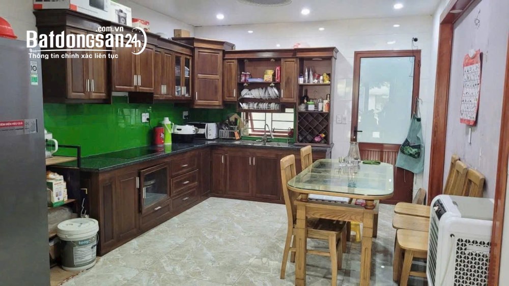 Nhà đẹp 3 tầng, 60m2, giá 6.48 tỷ, mặt phố Kim Đồng, KĐT An Phú – Vị trí trung tâm TP Hải Dương.