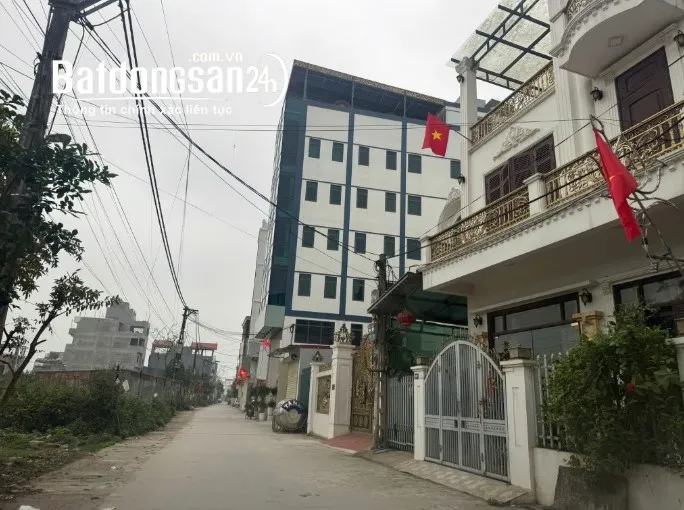 Bán kho xưởng 350m2 tại Bích Hòa, Thanh Oai – Vị trí đắc địa, xe tải tránh.