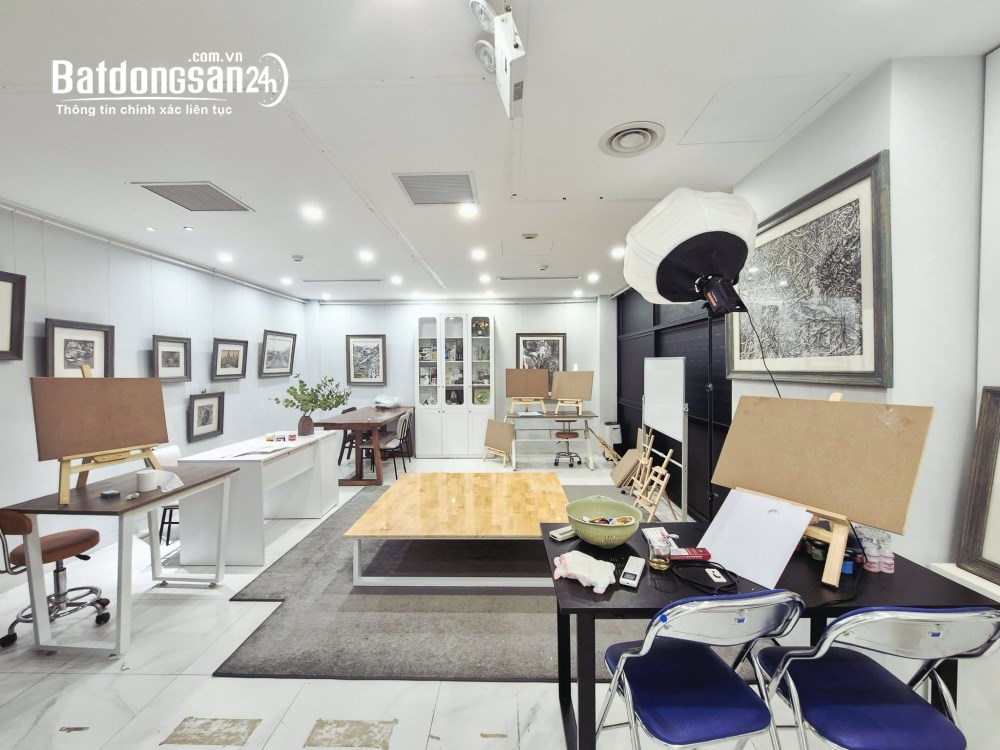 Bán nhà 7 tầng thang máy mặt ngõ 92 Hoàng Văn Thái, 50m2, kinh doanh đỉnh, giá 30 tỷ.