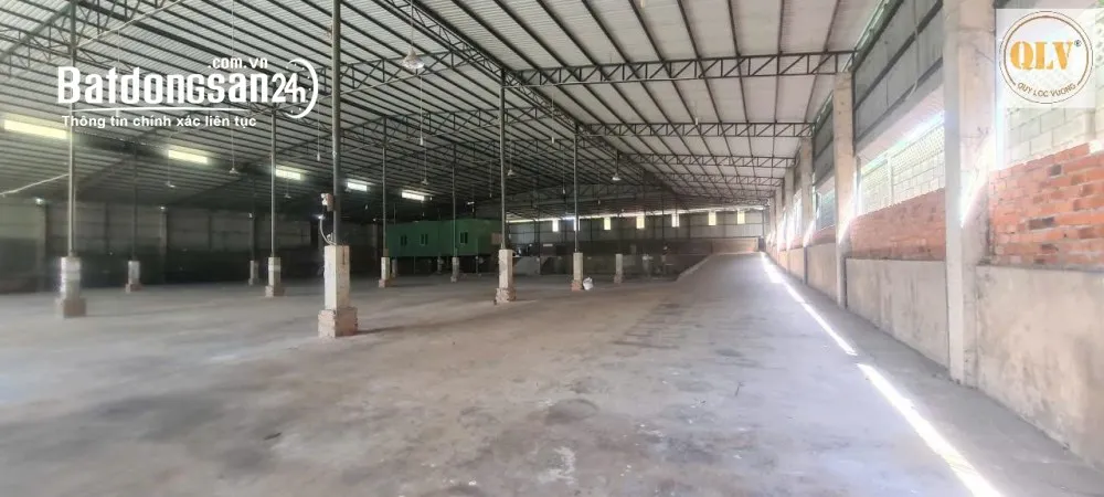 Cho thuê nhà xưởng Thủ Dầu Một, Bình Dương, xưởng 2.000m2 trên khuôn viên 6.000m2.