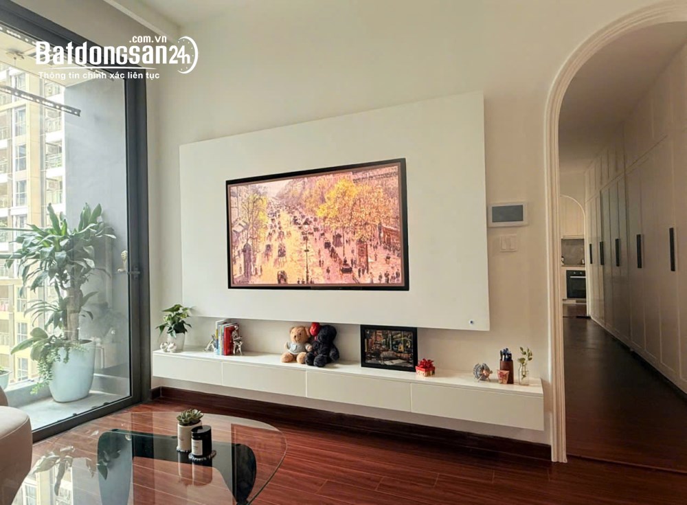 Chính chủ bán căn hộ 1PN+ diện tích 43m2 tại tòa M3, chỉ hơn 3 tỷ, Xã Gia Lâm,TP Hà Nội.