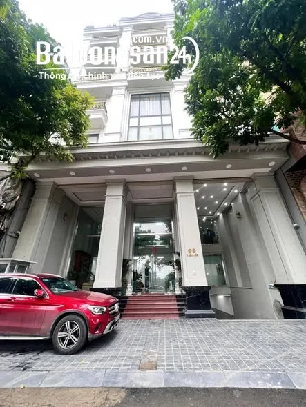  Siêu phẩm mặt phố Xã Đàn, 450m2, MT 12m, 4 mặt thoáng - Tài sản "kim cương" giữa lòng thủ đô.