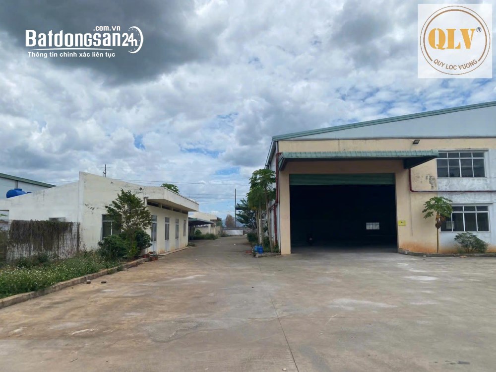 Cho thuê nhà xưởng KCN Long Khánh, Đồng Nai, 2.432m2 - xưởng đẹp vào ngay.