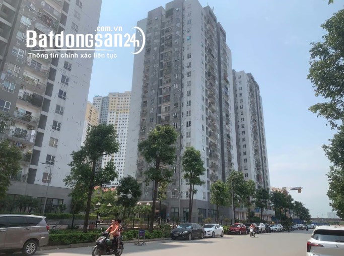 Chính chủ cần bán căn hộ góc 96m2 tại chung cư Thông Tấn Xã - Kế bên trường Ngôi Sao.