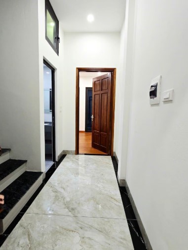 Bán nhà khu May 10, Sài Đồng, Long Biên – Hạ giá sập sàn chỉ 8.8 tỷ.