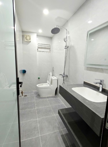 Bán nhà khu May 10, Sài Đồng, Long Biên – Hạ giá sập sàn chỉ 8.8 tỷ.