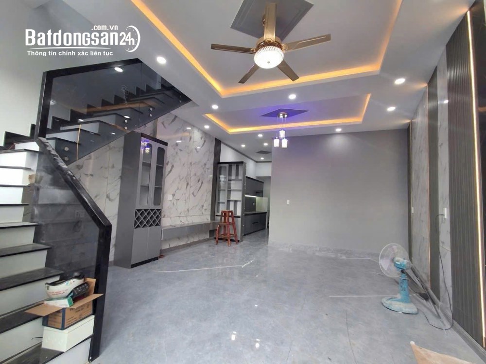 Bán nhà 1 trệt 1 lầu, 75m2, sổ hồng hoàn công tại phường Biên Hòa, Đồng Nai.