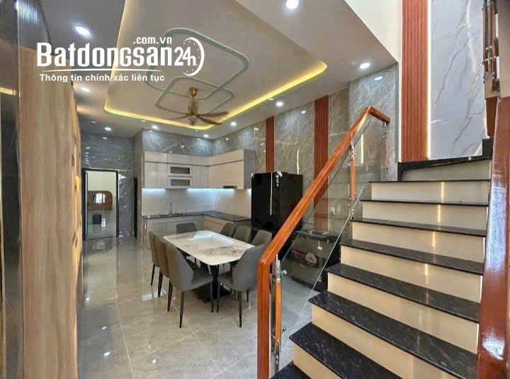 Bán nhà 2 tầng đường Tô Hiệu, Tân Phú – Diện tích 75m2, đường ô tô tránh, chỉ 8 tỷ.