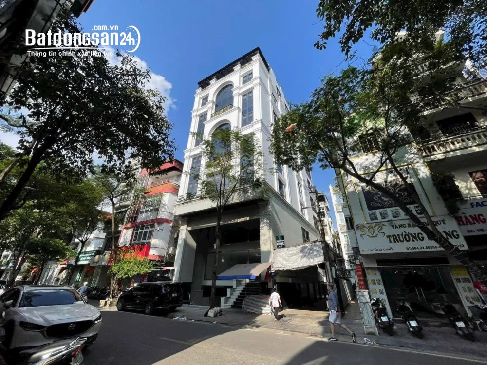 Tòa nhà văn phòng Nguyễn Thái Học, Q. Hoàn Kiếm – pháp lý chuẩn, dòng tiền 300 triệu/tháng.