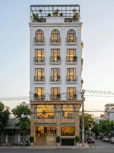 Bán tòa nhà mặt phố Quan Hoa, Cầu Giấy – Lô góc 2 mặt tiền – 82m2, 8 tầng thang máy.