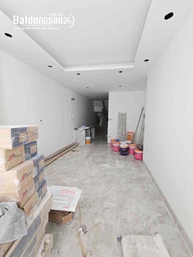 Bán nhà phố Khâm Thiên, Đống Đa – 33m2, 6 tầng thang máy, nhà xây mới.