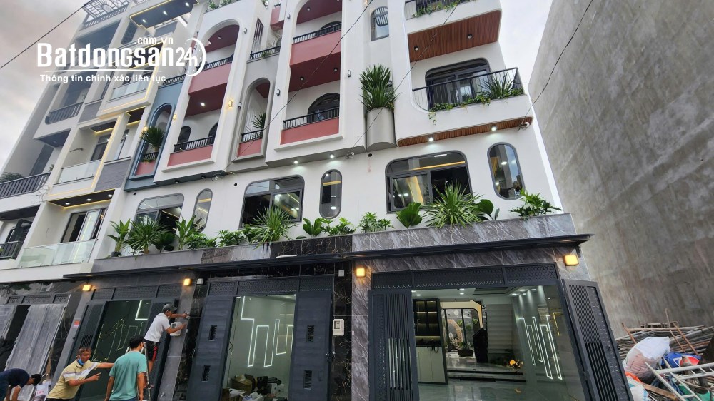 Bán nhà 1 trệt 3 lầu đường Thạnh Xuân 25, Quận 12 – diện tích 125m2.