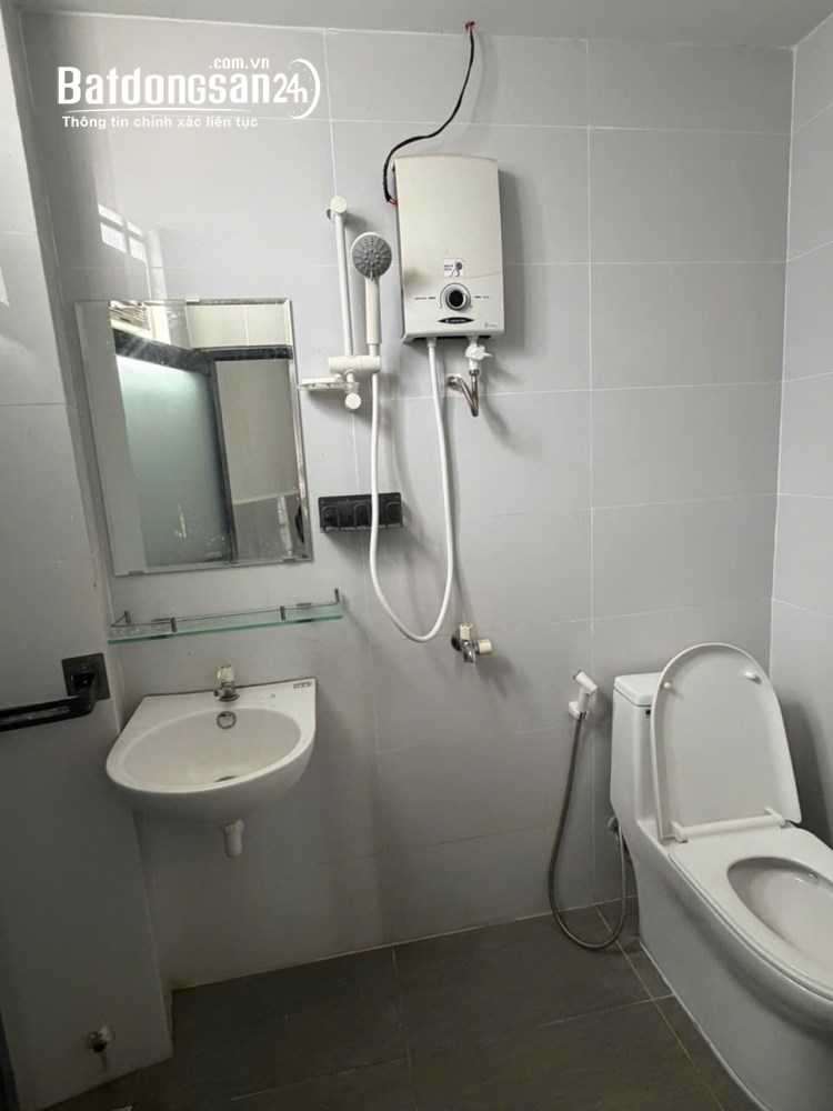 Bán nhà đường Trần Văn Quang, Tân Bình – 38.1m2, thiết kế hiện đại, giá 5.65 tỷ.