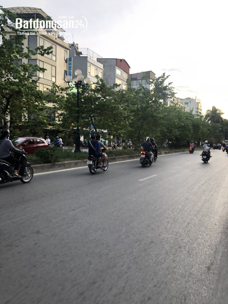 Bán nhà 4 tầng phố Tương Chúc, Ngũ Hiệp, Thanh Trì, Hà Nội - 5.x tỷ, thiết kế hiện đại, ô tô đỗ cửa.