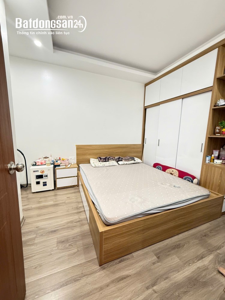 Bán căn hộ 3PN tại trung tâm Cầu Giấy, Nam Trung Yên – Giá chỉ 89 triệu/m2.