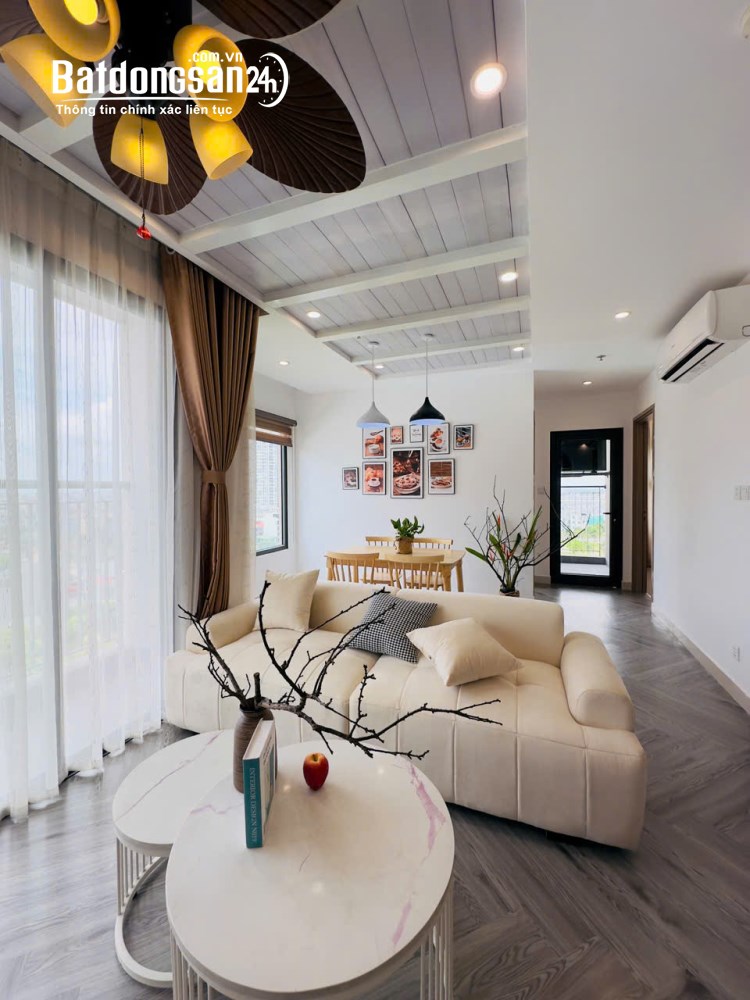 Chính chủ bán căn hộ 2 phòng ngủ góc tại Vinhomes Ocean Park, 63m2, giá 4.26 tỷ.