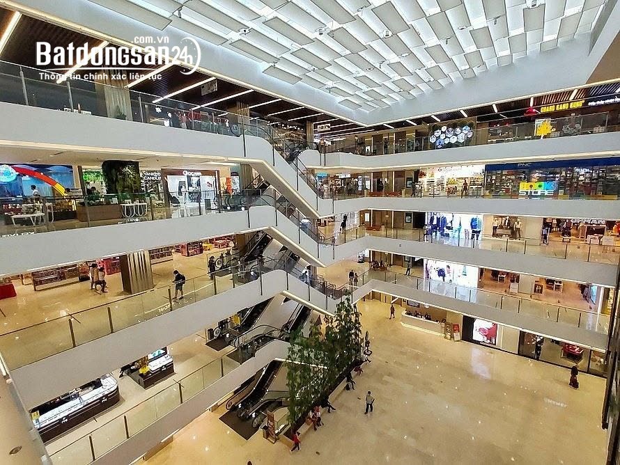 Tòa Trung tâm thương mại 5 tầng, 1698m², Trần Nhân Tông, P. Quảng Yên, Quảng Ninh - Giá 175 tỷ.