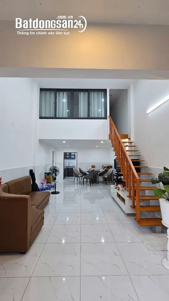 Bán nhà Phường Tân Phú, TP. HCM - 2 tầng, hẻm xe tải, ô tô ngủ trong nhà - Giá nhỉnh 5 tỷ.