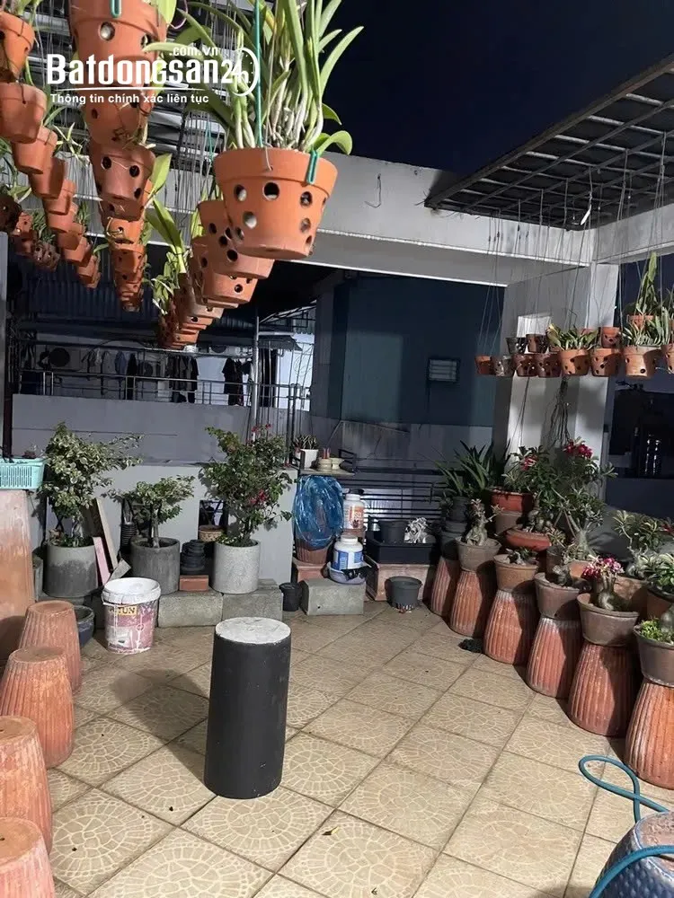 Bán nhà 5 tầng đường Dương Văn Dương, Tân Sơn Nhì, Tân Phú - 51m², 4PN, gara ô tô, hẻm xe hơi.