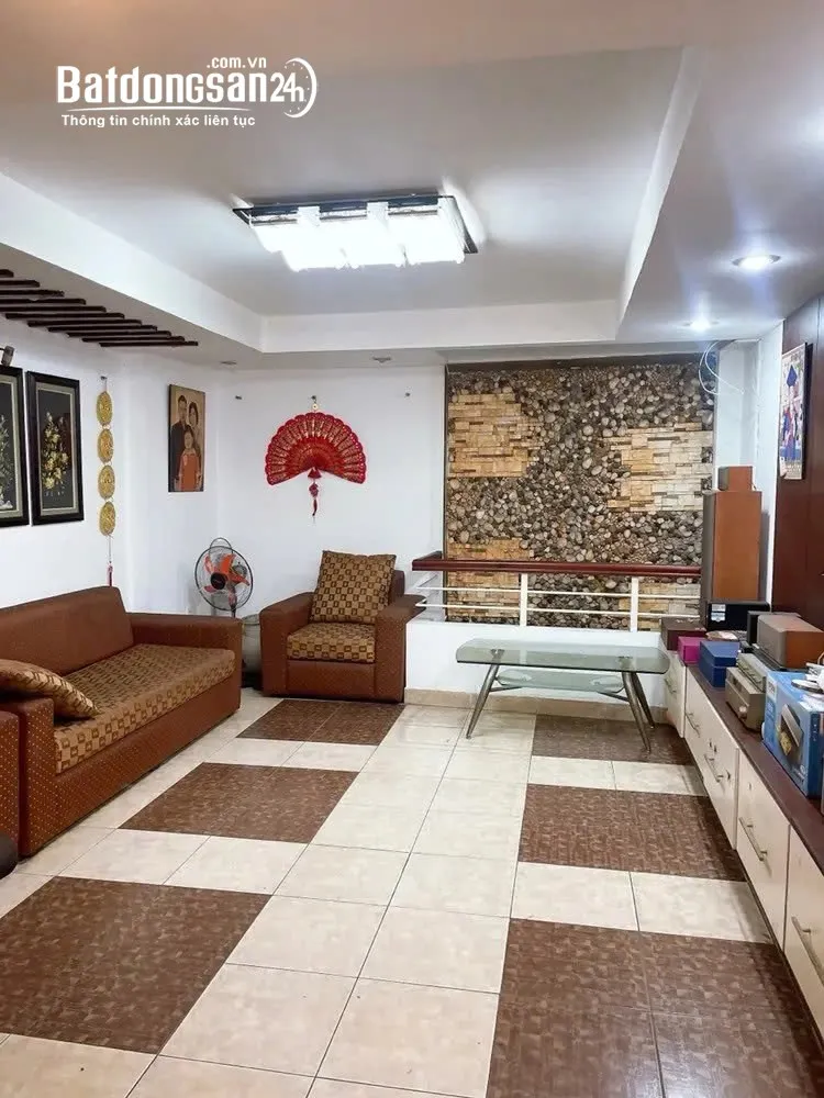 Bán nhà 5 tầng đường Dương Văn Dương, Tân Sơn Nhì, Tân Phú - 51m², 4PN, gara ô tô, hẻm xe hơi.