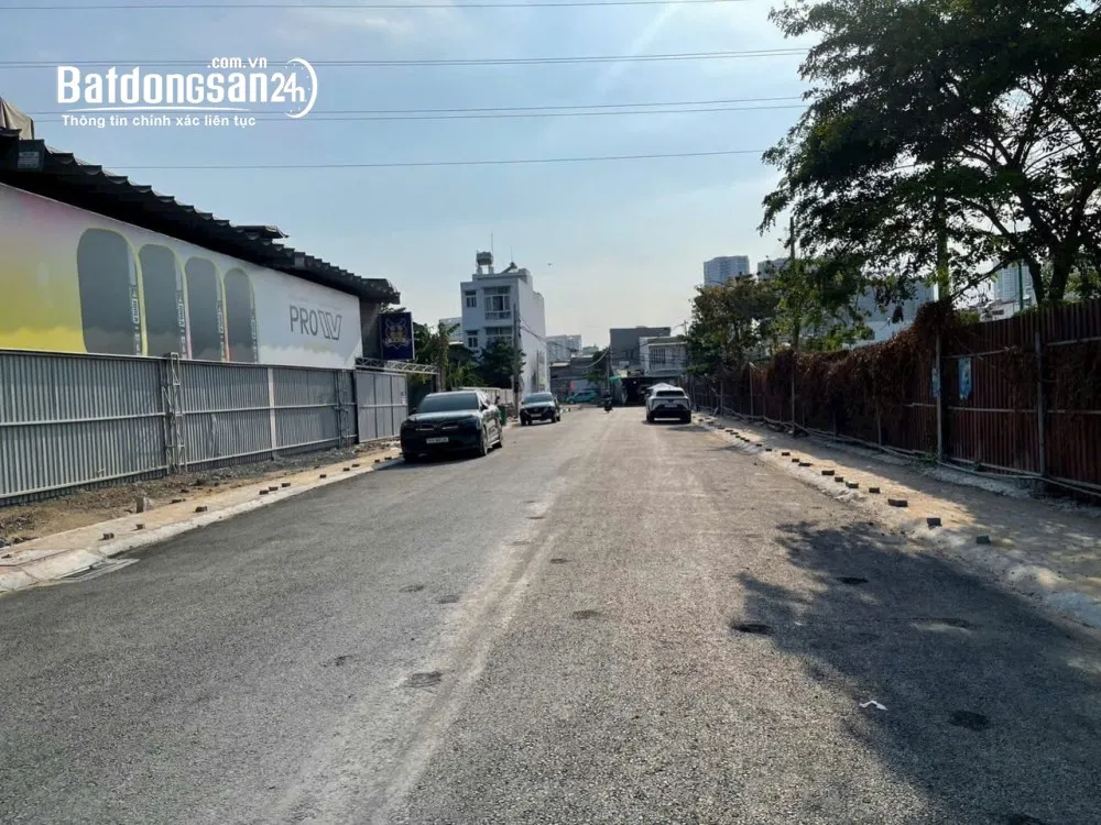 .Đất MT đường Cao Thị Chính nối dài, P. Phú Thuận, Q. 7, sát chợ Phú Thuận, chỉ 60tr/m2.