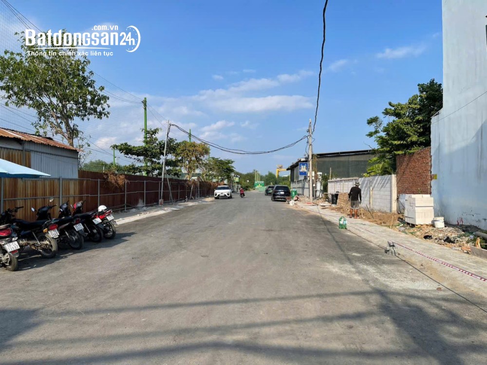 .Đất MT đường Cao Thị Chính nối dài, P. Phú Thuận, Q. 7, sát chợ Phú Thuận, chỉ 60tr/m2.